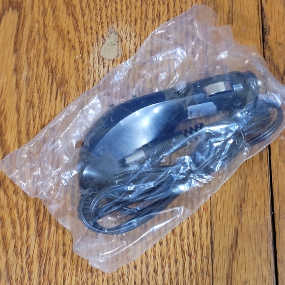 ViaTek Mighty Jump Emergency Vehicle Jumpstarter As Seen on TV NEW IN BOX - Picture 5 of 8